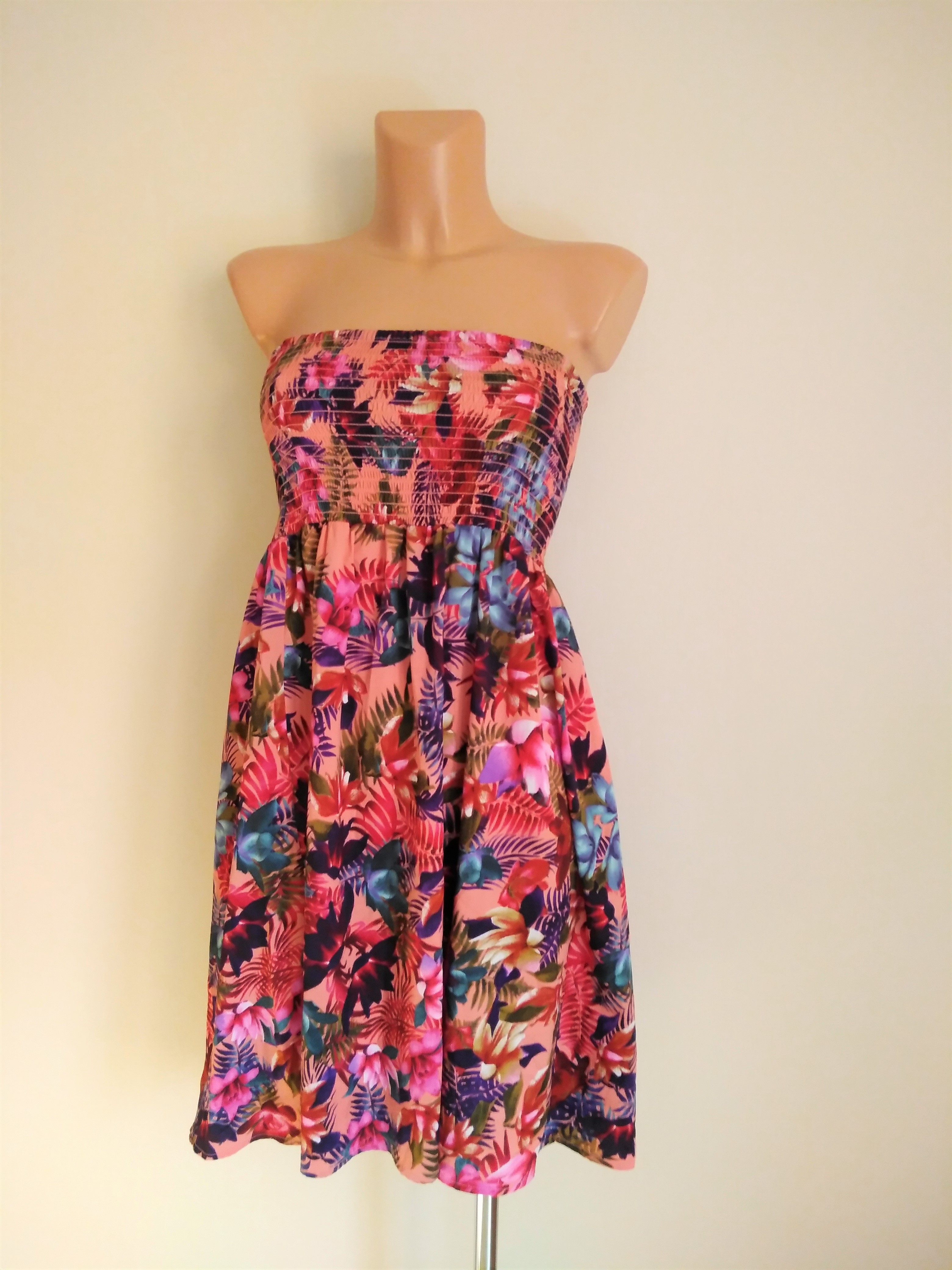Letní bandeau šaty - Second hand online - Fashion for Ladies